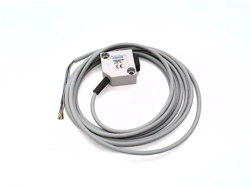 Festo SOEG-RSP-Q30-PS-S-2L — Photoelectric Sensors