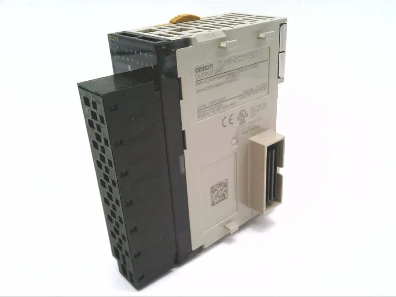 Omron CJ1WOC211SL — PLCs (Programmable Logic Controllers) (image 2)