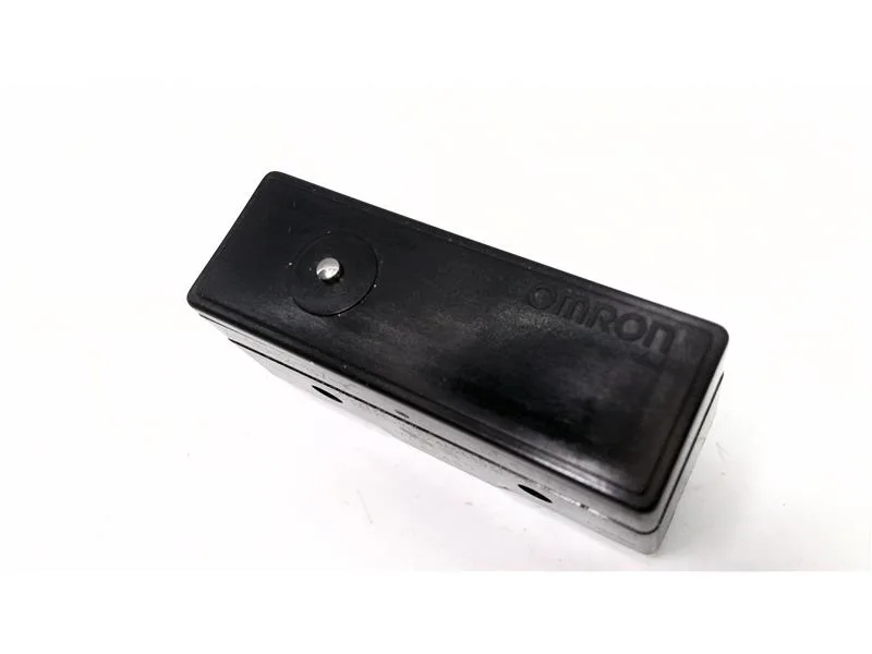 Omron Z-15H2-B7-K — Limit Switches (image 3)