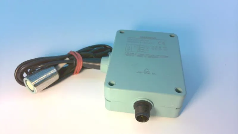 Siemens 3RG63423AA01 — Proximity Sensors