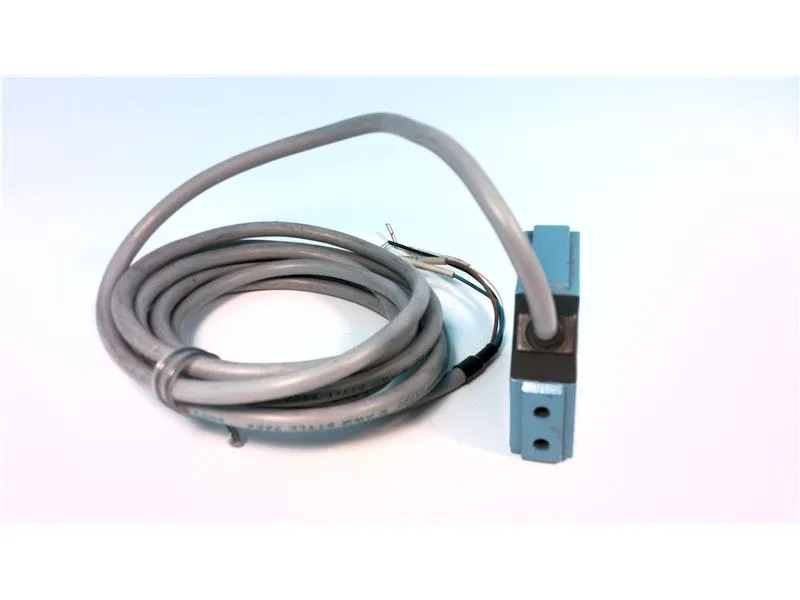 SICK WT12-P1121 — Photoelectric Sensors (image 4)