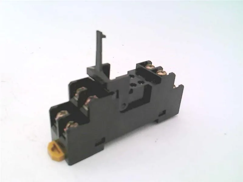 Omron P2RF-08 — Relay Sockets (image 5)