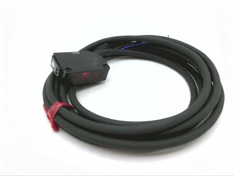 Schneider Electric XUM2AKCNL2T — Photoelectric Sensors (image 2)