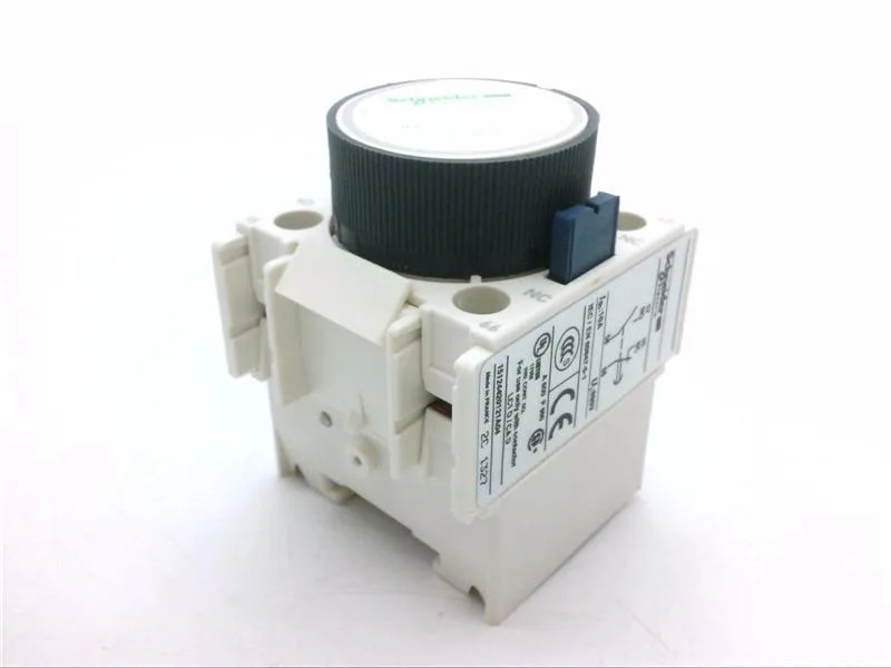 Schneider Electric LADR4 (image 2)