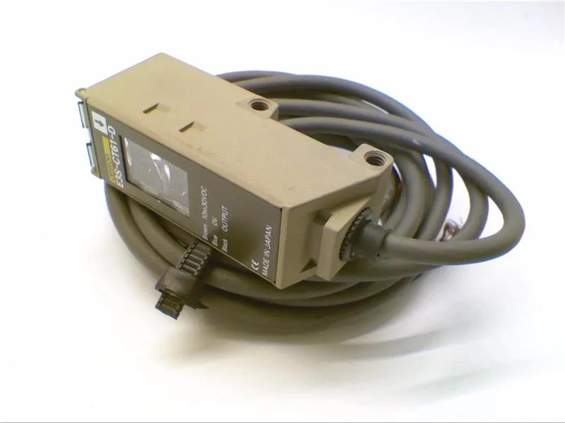 Omron E3S-CT61-D — Photoelectric Sensors
