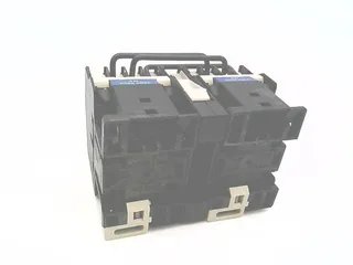 Schneider Electric LC2D1211M6 — Contactors (image 3)