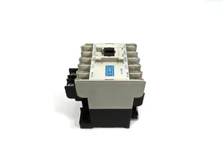 Mitsubishi Electric S-N12AC220V — Contactors (image 3)