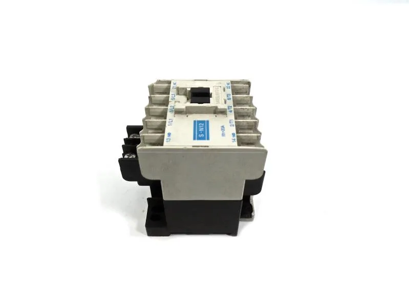 Mitsubishi Electric S-N12AC220V — Contactors (image 3)