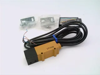 Omron E3S-R1E4-2M