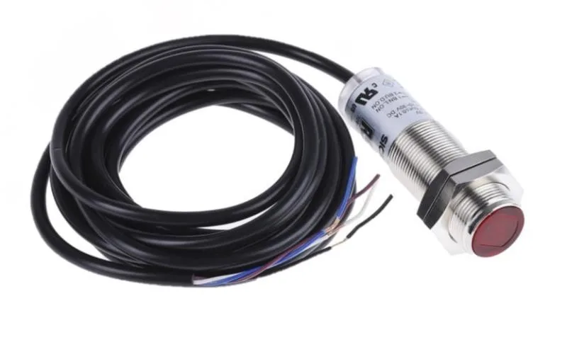 SICK VL180-2P41131F38 — Photoelectric Sensors