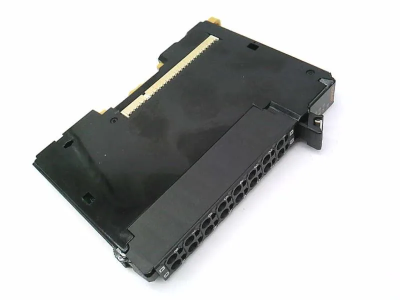 Omron NX-ID4442 (image 4)