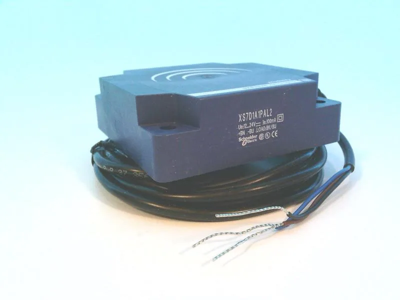 Schneider Electric XS7D1A1PAL2 — Proximity Sensors (image 2)