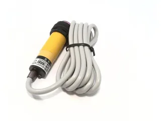 Omron E3FDS30C4 — Photoelectric Sensors (image 3)