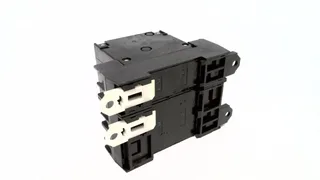 Fuji Electric CP33E-10 — Miniature Circuit Breakers (MCB) (image 3)