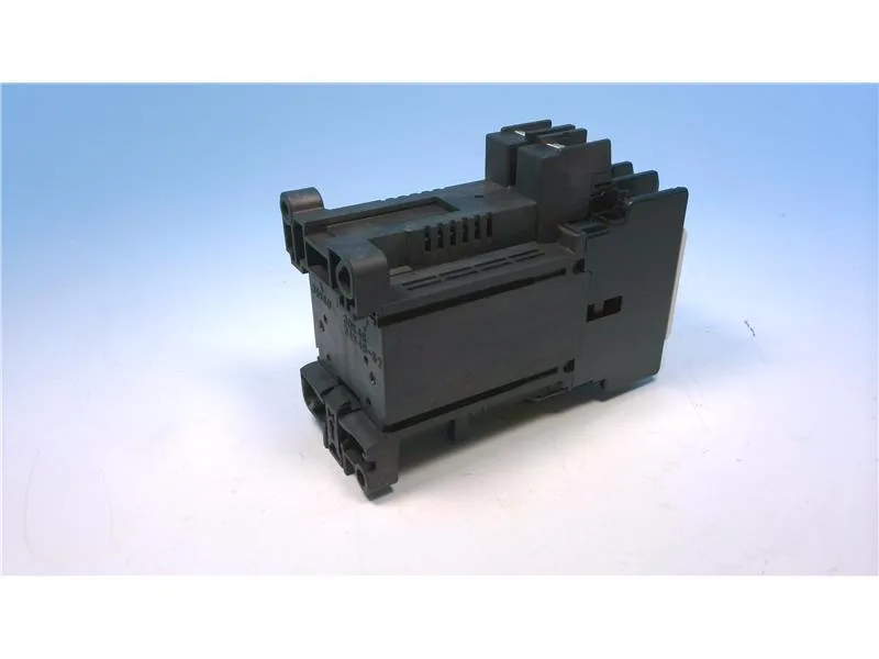 Fuji Electric 4GC0A0M10 — Contactors (image 4)