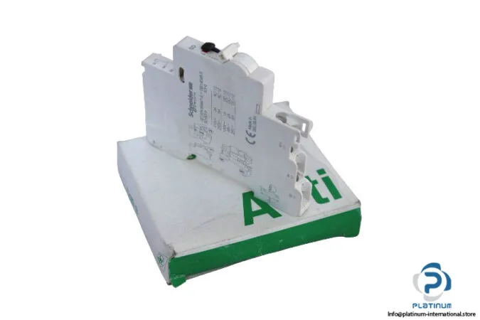 Schneider Electric A9N26927 (image 5)