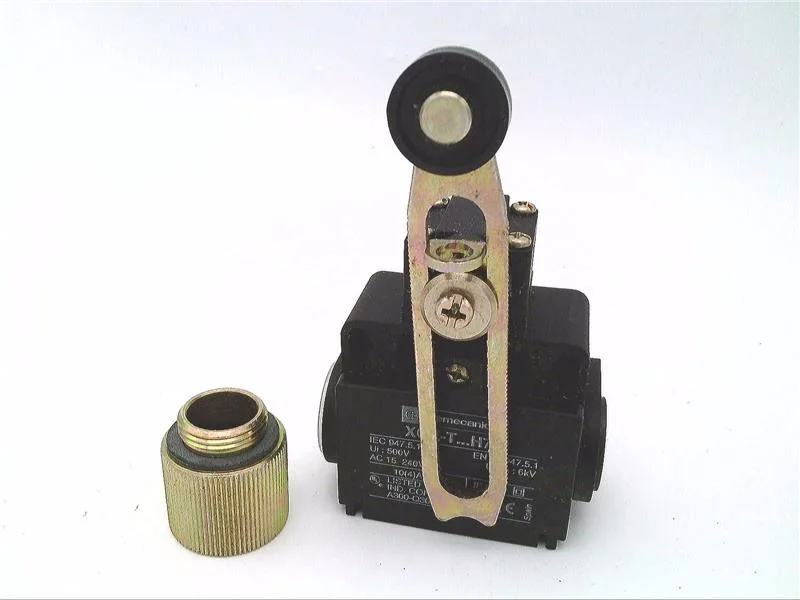 Schneider Electric XCK-T145H7 — Limit Switches
