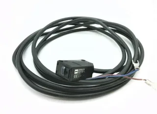 Omron E3Z-T61-L-M1J-1 0.3M