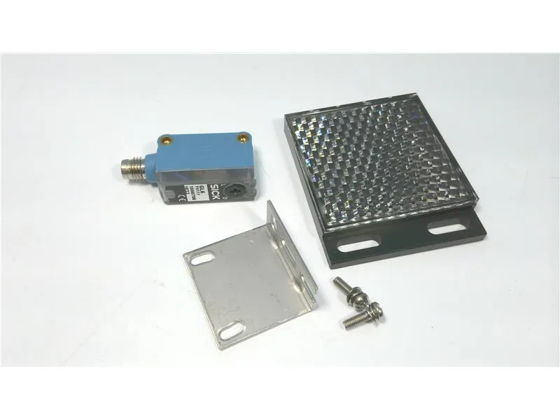 SICK GL6-P4112 — Photoelectric Sensors