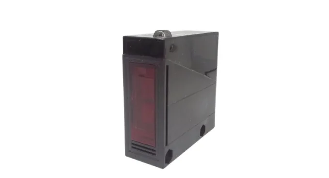Omron E3JM-R4M4-US — Photoelectric Sensors (image 3)