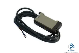 Omron E3XA11 — Photoelectric Sensors (image 3)