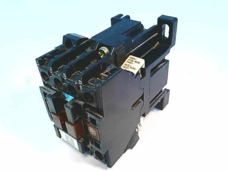 Schneider Electric LC1-D09R7-A65 — Contactors (image 2)