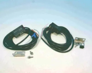 Omron E3S-AT41 — Photoelectric Sensors (image 2)