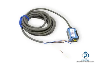 SICK WL150-P132 — Photoelectric Sensors (image 2)