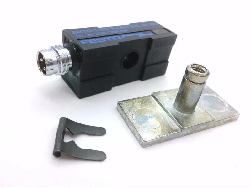 Festo SMTO-1-NS-S-LED-24-C — Proximity Sensors (image 2)