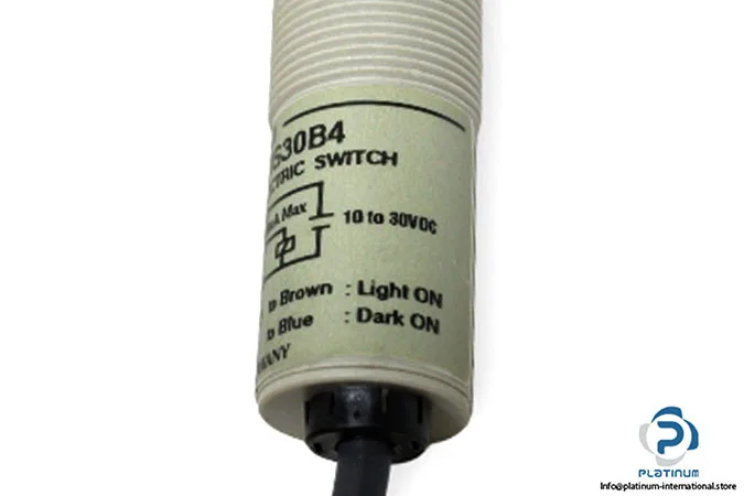 Omron E3F2DS30B4 — Photoelectric Sensors (image 5)