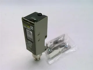 Omron E3S-CR67-C — Photoelectric Sensors (image 2)