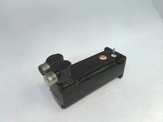 Schneider Electric SH30702P02A2120 — Servo Motors (image 2)