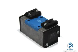Festo J-5/2-D-1-C — Solenoid & Directional Valves (image 2)