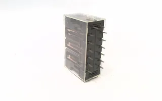 Omron G7S-3A3B-DC24 — Safety Relays (image 4)