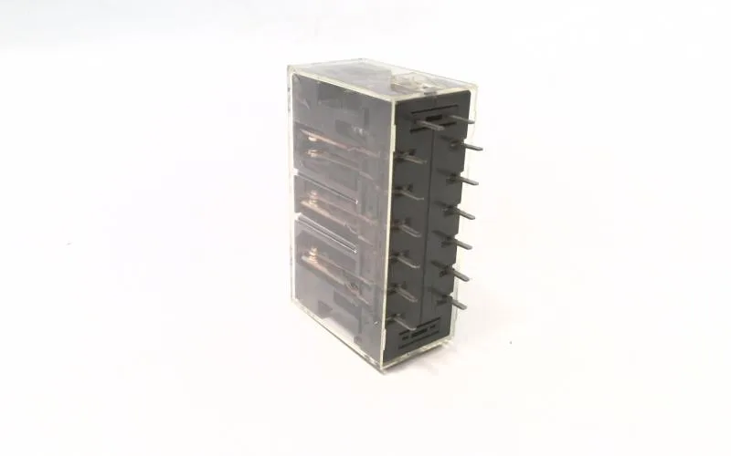 Omron G7S-3A3B-DC24 — Safety Relays (image 4)