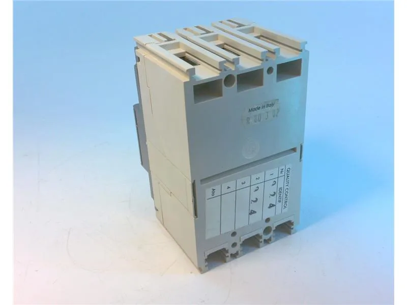 ABB 1SDA050899R1 — Molded Case Circuit Breakers (MCCB) (image 3)