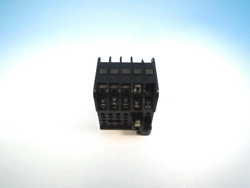 Fuji Electric 1RC0F01 — Contactors (image 5)