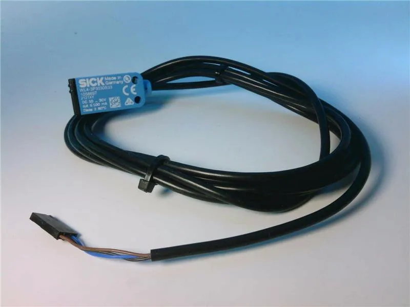 SICK WL4-3P3030S33 — Photoelectric Sensors (image 2)
