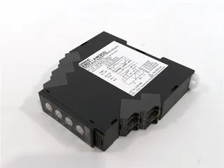 Omron K8DT-AW3CD — Process / Temperature Controllers (image 4)