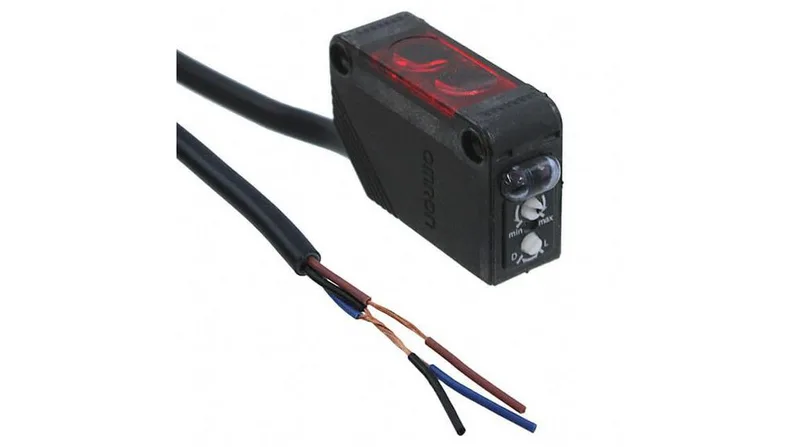 Omron E3Z-D81 — Photoelectric Sensors (image 2)
