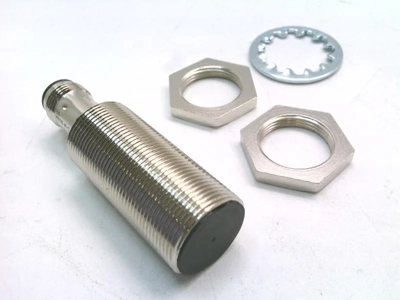 Omron E2B-M18KS05-M1-C1 — Proximity Sensors (image 2)