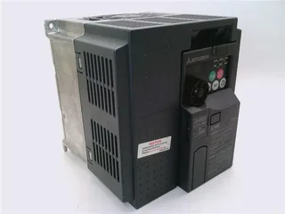 Mitsubishi Electric FR-E740-095SC-EC — AC Drives (VFD) (image 3)