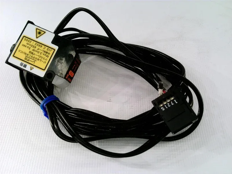 Omron E3C-LD31 2M — Photoelectric Sensors