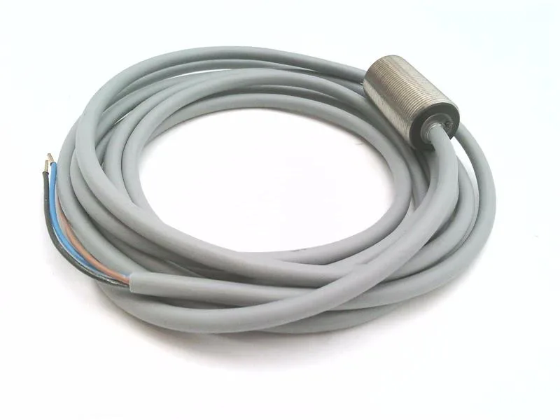 Festo SIEH-M18B-PS-K-L — Proximity Sensors (image 2)
