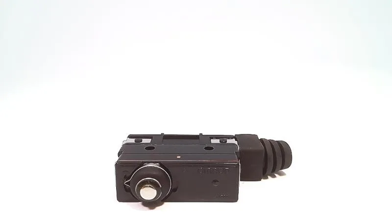 Omron Z-15GDA55-B5V — Limit Switches (image 5)