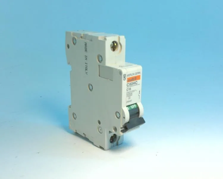 Schneider Electric C60HC-116 (image 2)