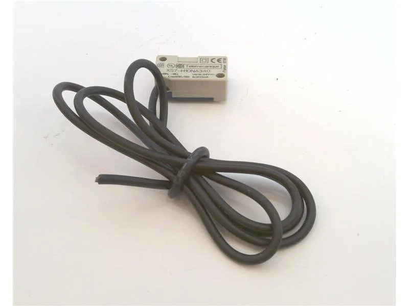 Schneider Electric XS7H10NA340 — Proximity Sensors (image 4)