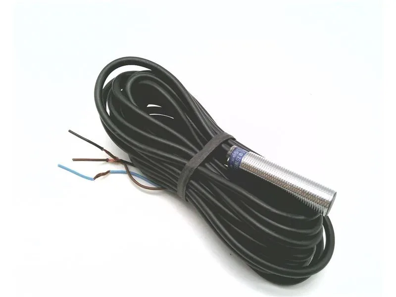 Schneider Electric XS1M12PA370L1 — Proximity Sensors (image 2)