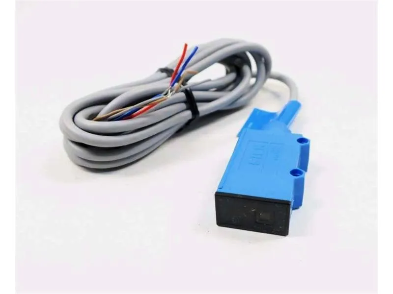 SICK WE6-P132 — Photoelectric Sensors