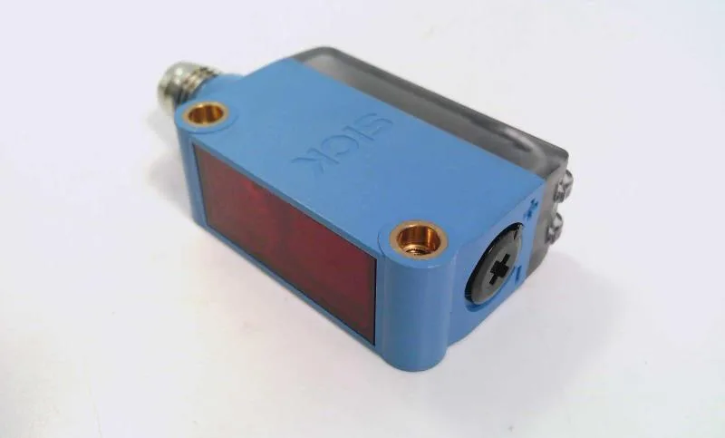 SICK GL6G-N4211 — Photoelectric Sensors (image 4)